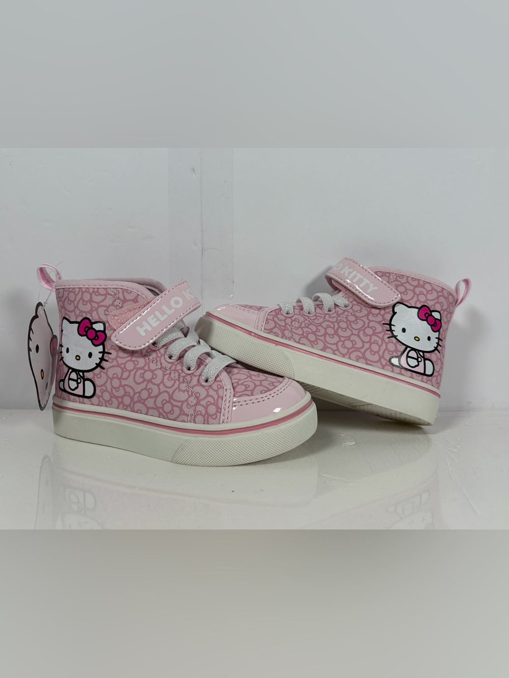 Sanrio Hello Kitty Pink High Top Sneakers Girls Toddler Size 8 - Picture 2 of 13